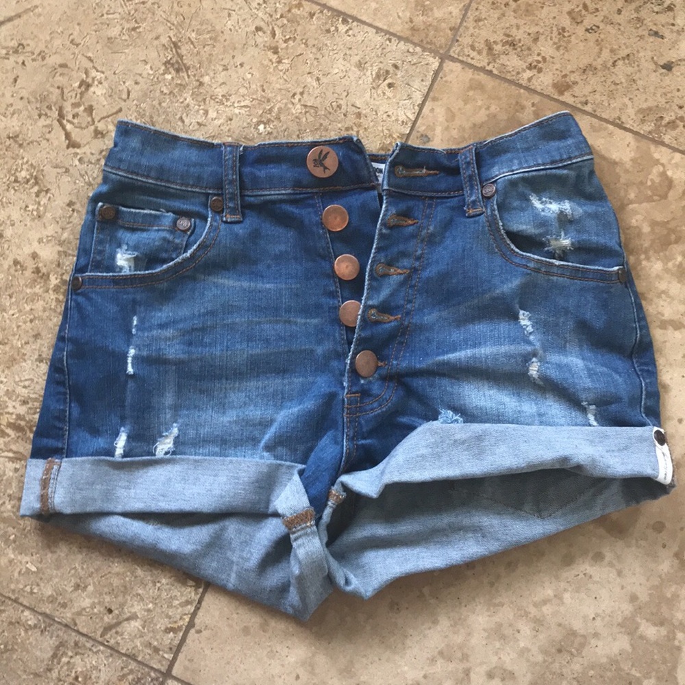 One teaspoon shorts
